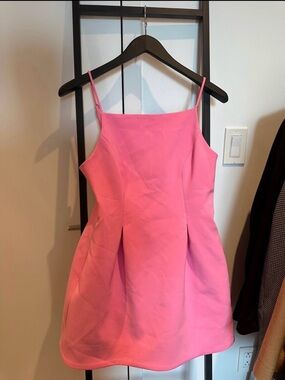 Pink woman dress Zara